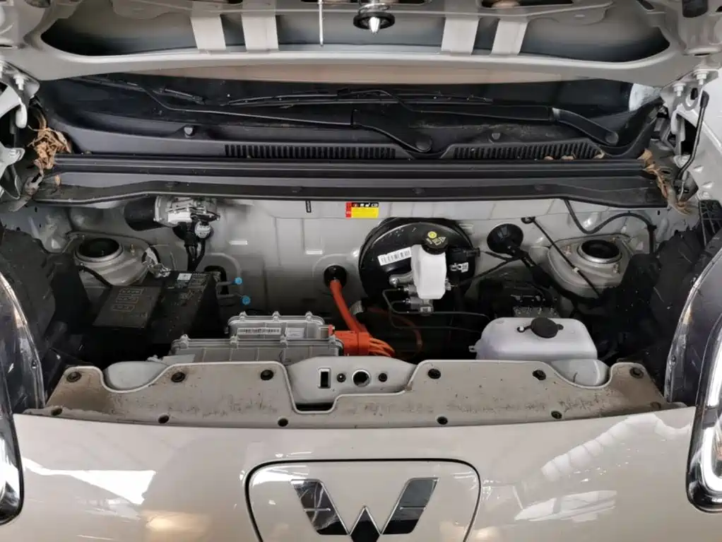 Wuling MINIEV — миниатюра 20