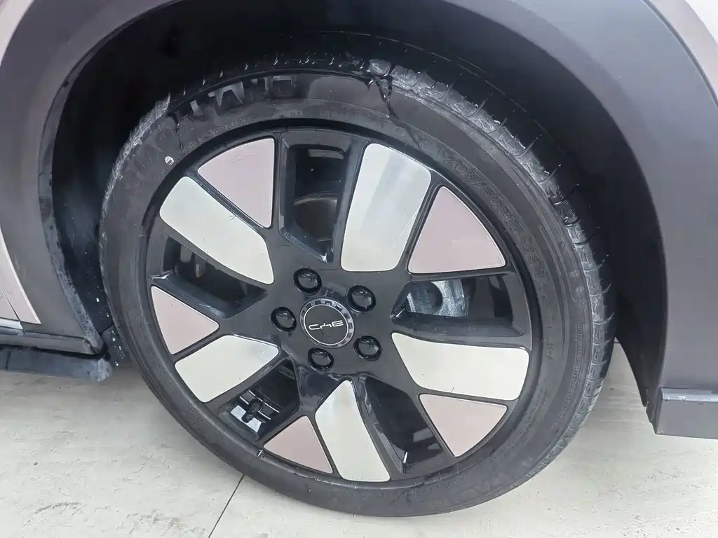 BYD Dolphin — миниатюра 23