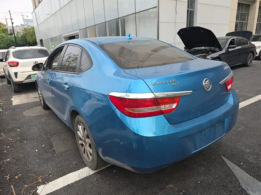 Buick Excelle — миниатюра 5
