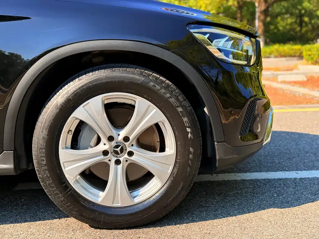 Mercedes-Benz GLC — миниатюра 11