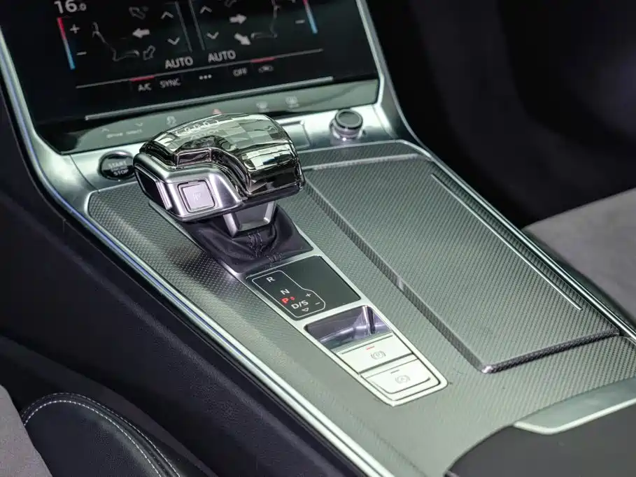 Audi A6L — миниатюра 13