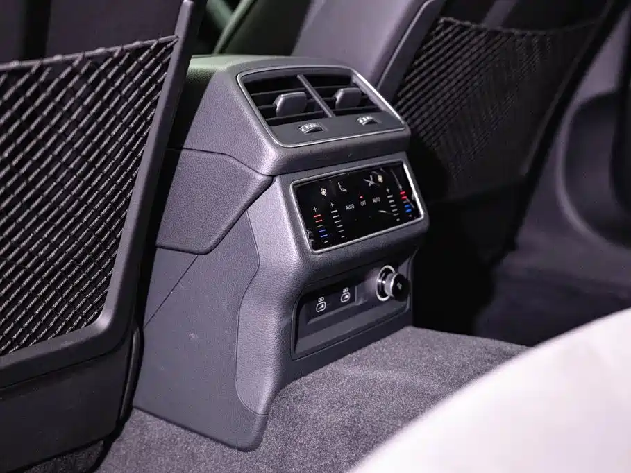 Audi A6L — миниатюра 17