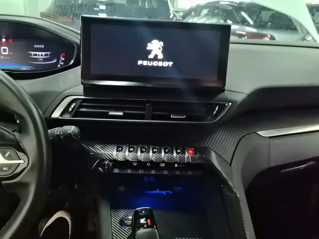 Peugeot 4008 — миниатюра 13
