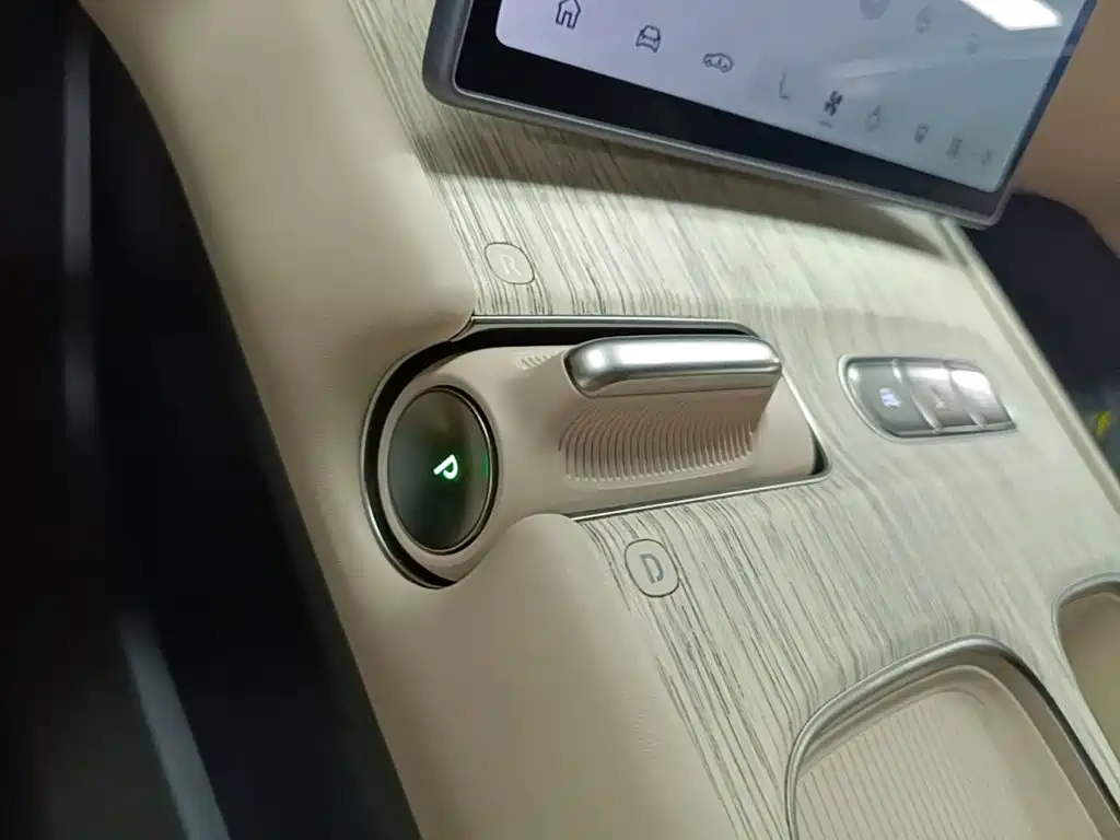 NIO ET7 — миниатюра 14