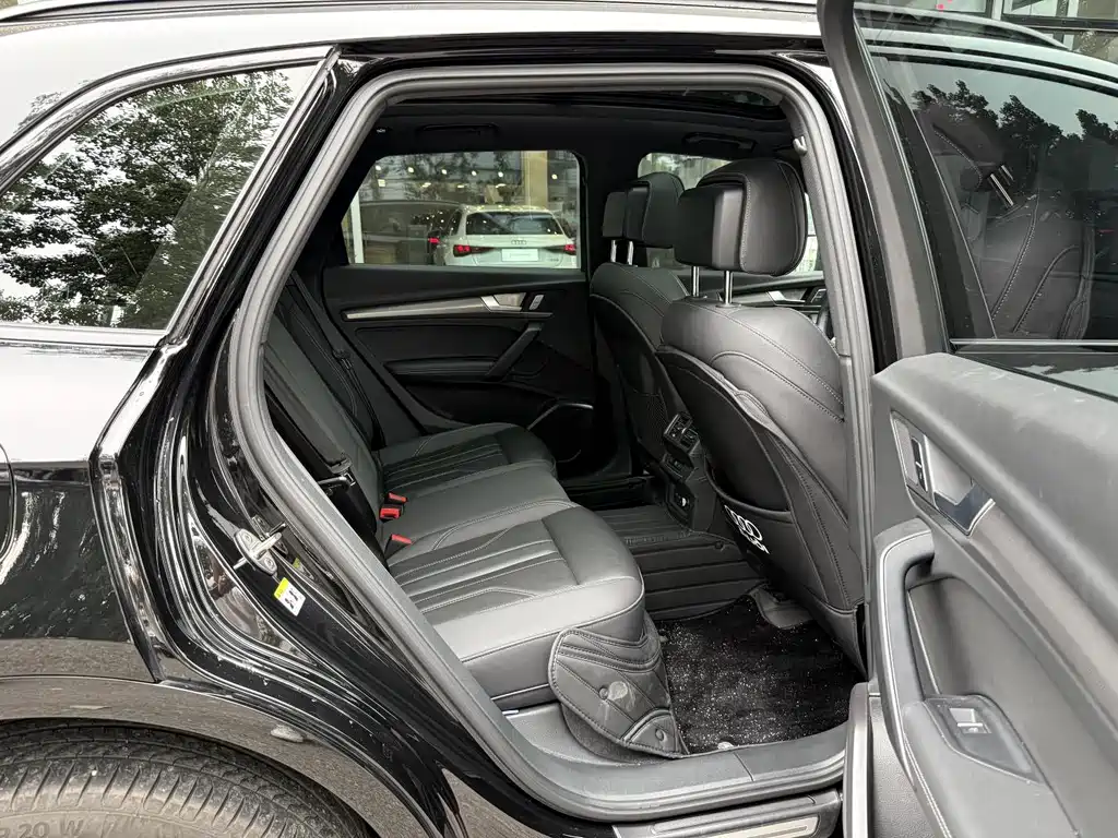 Audi Q5L — миниатюра 6