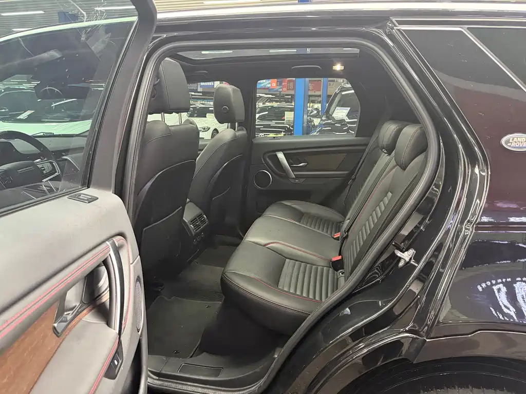 Land Rover Discovery Sport — миниатюра 7
