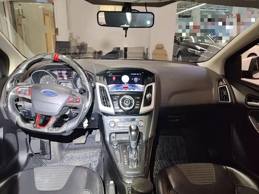 Ford Focus — миниатюра 10