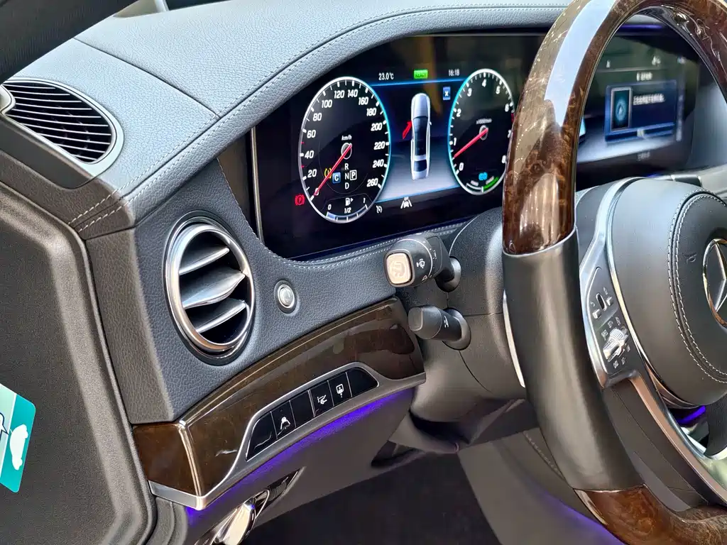 Mercedes-Benz S-Class — миниатюра 5
