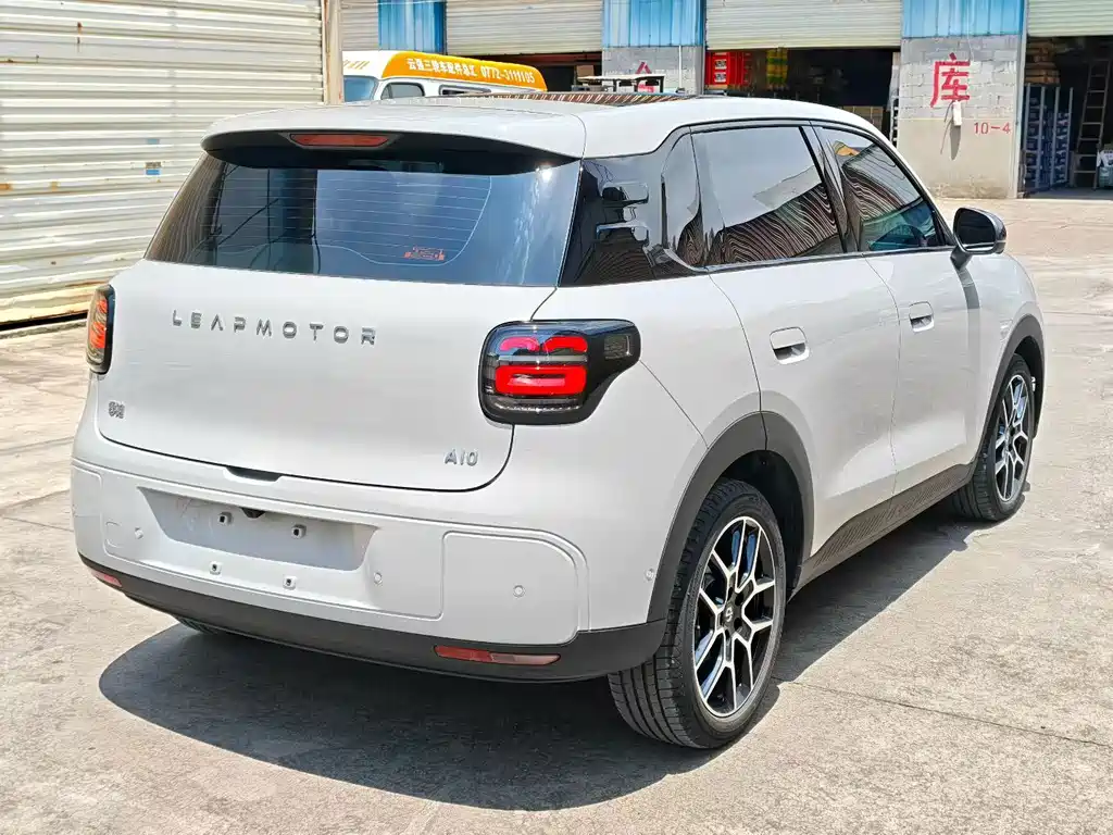 Leapmotor 零跑A10 — миниатюра 4