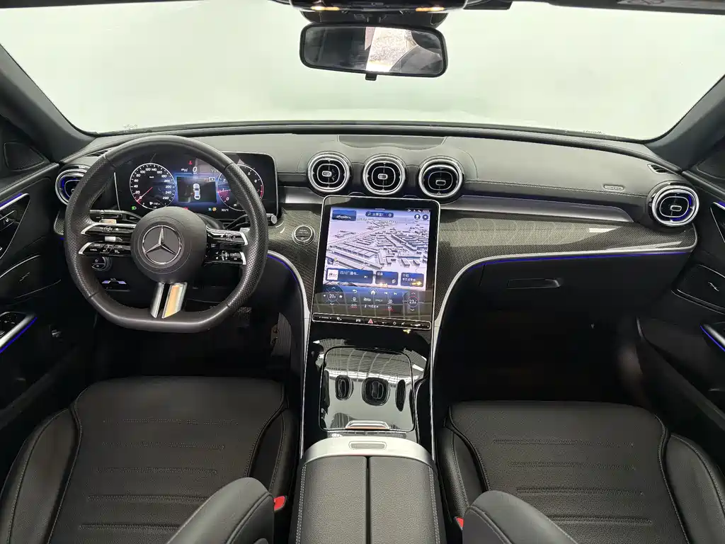 Mercedes-Benz C-Class — миниатюра 13