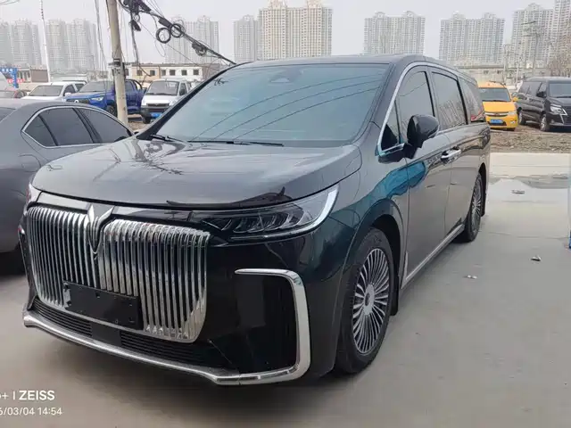 VOYAH LANTU DREAMER 2024