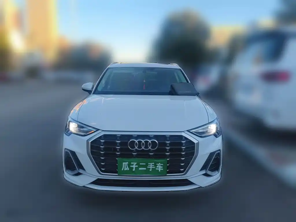 Audi Q3 — миниатюра 2