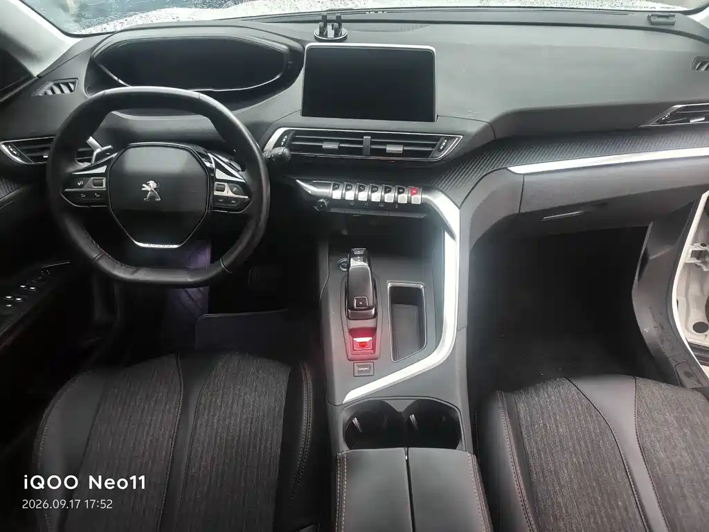 Peugeot 4008 — миниатюра 6