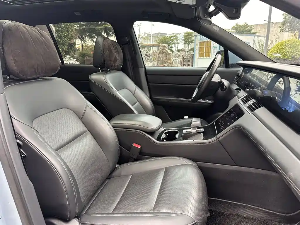 Li Auto Li ONE — миниатюра 6