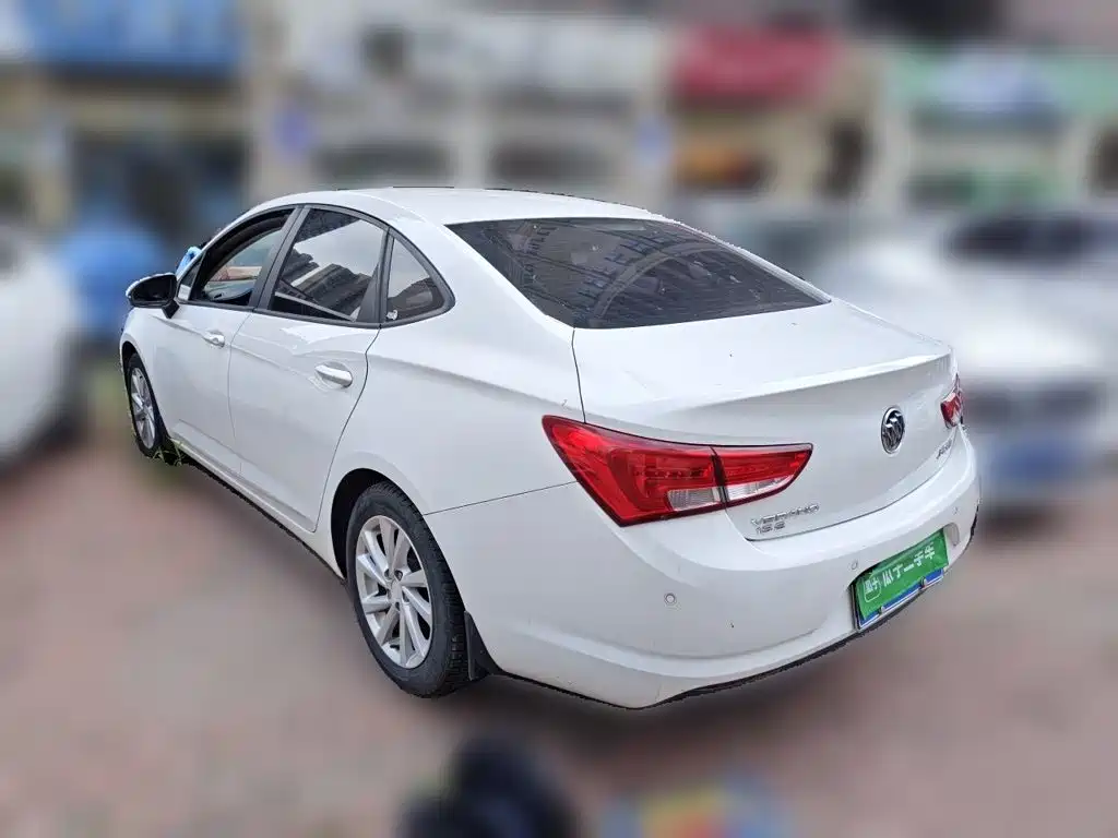 Buick Verano — миниатюра 4