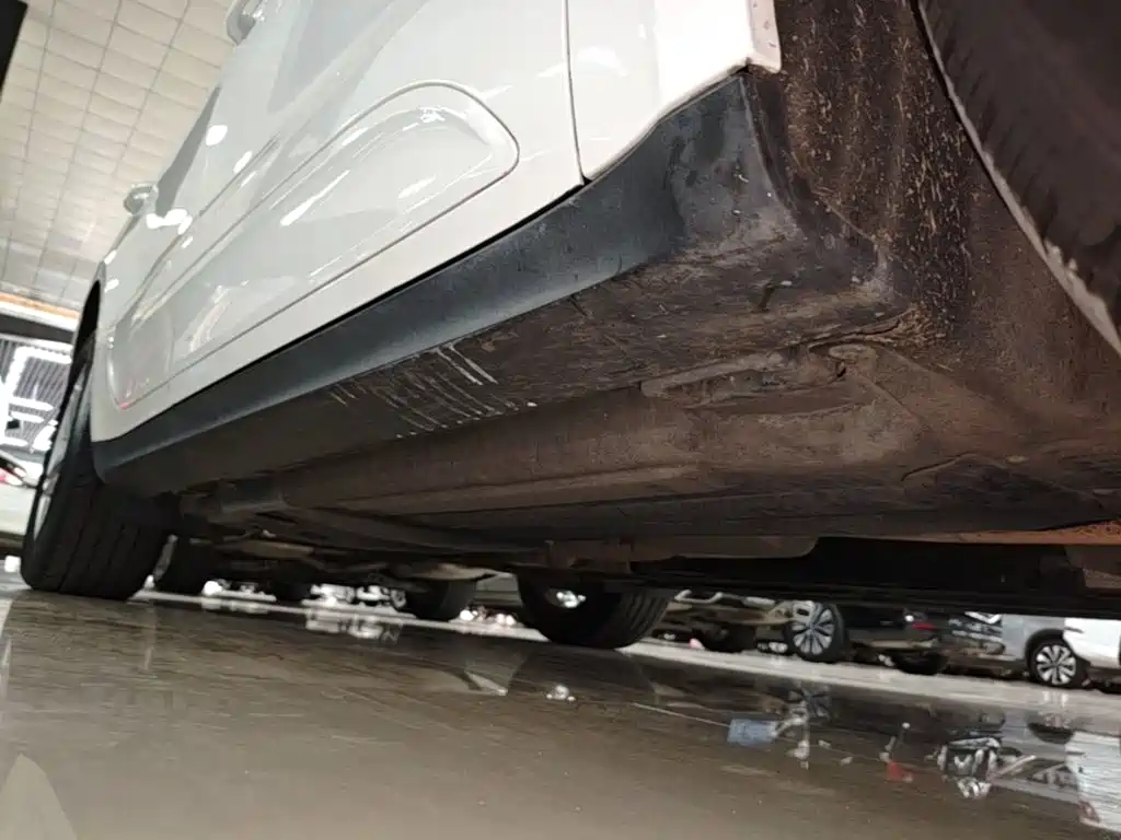 Porsche Macan — миниатюра 21