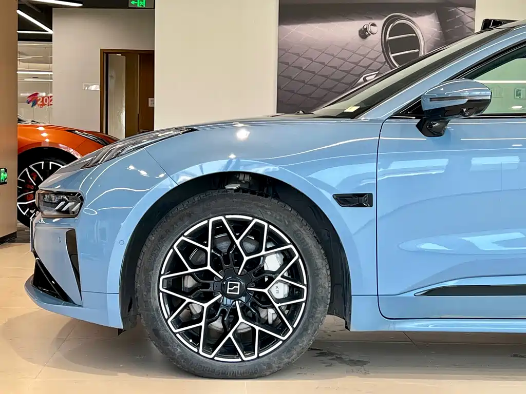 ZEEKR EXTREME KRYPTON 001