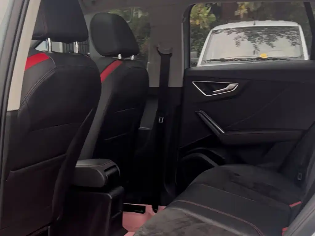 Audi Q2L — миниатюра 7
