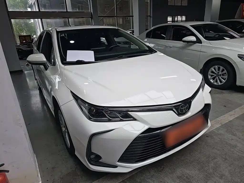 Toyota Corolla — миниатюра 4