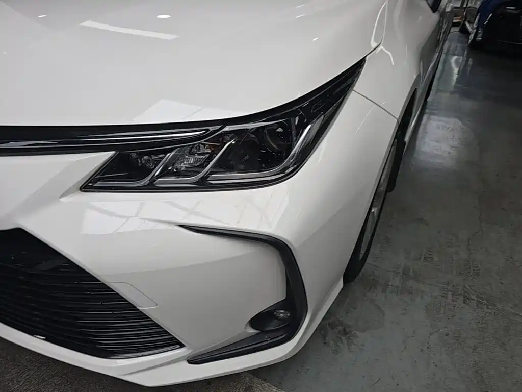 Toyota Corolla — миниатюра 24