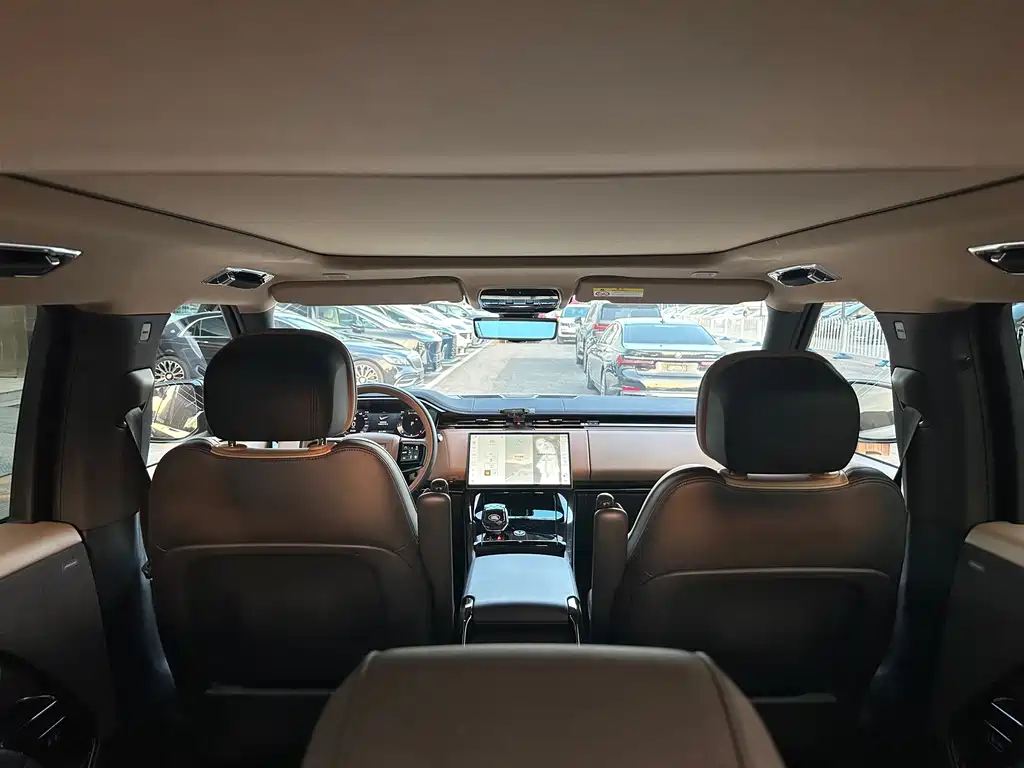 Land Rover Sport — миниатюра 7