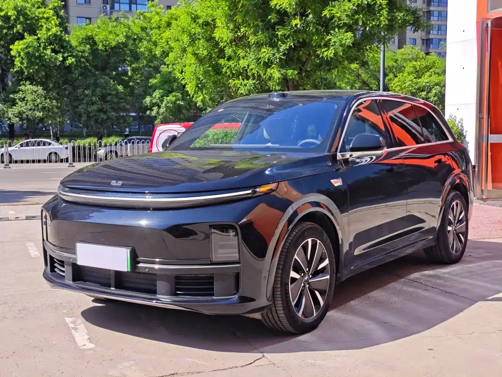 Li Auto Li L7 2025