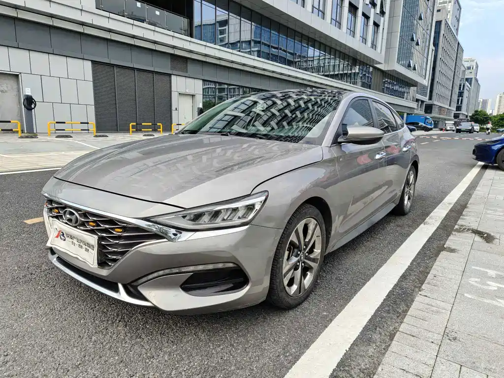 Hyundai Fista
