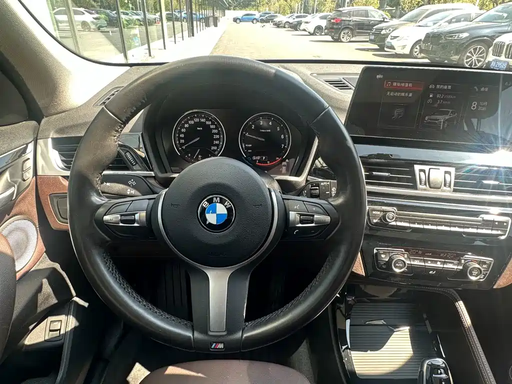 BMW X1 — миниатюра 12
