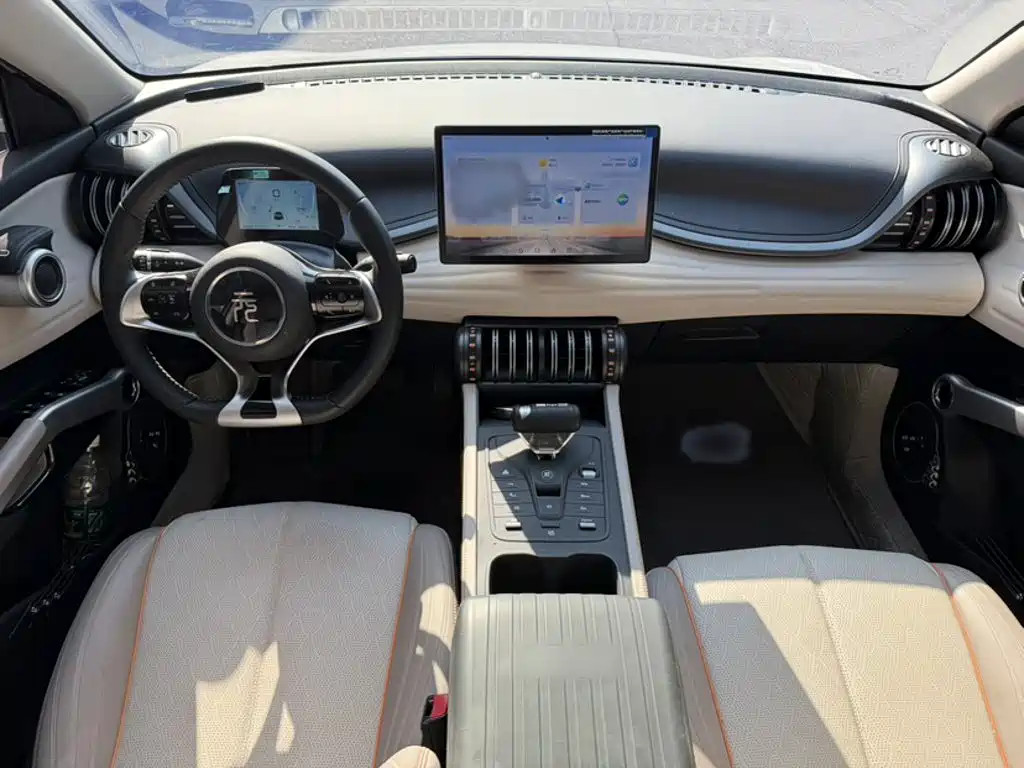 BYD Yuan Plus — миниатюра 15