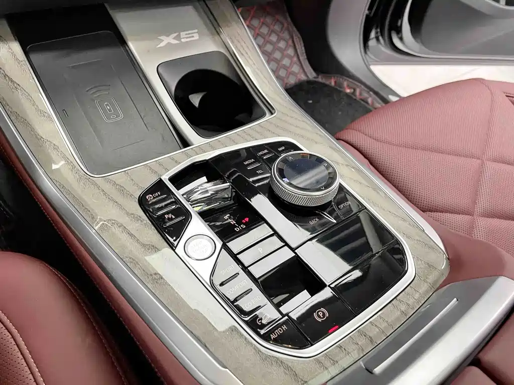 BMW X5 — миниатюра 18
