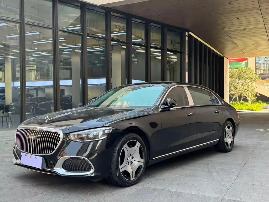 Mercedes-Benz S-Class 2023