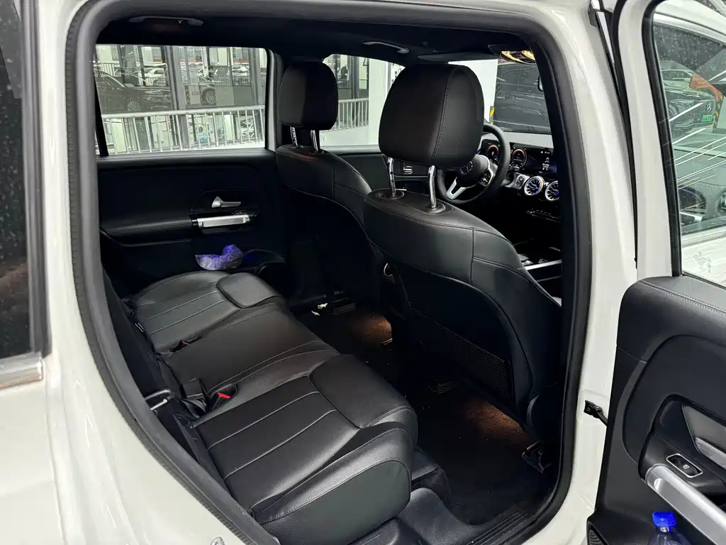Mercedes-Benz EQB — миниатюра 9