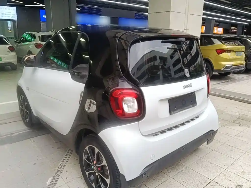 smart Smart Fortwo — миниатюра 5