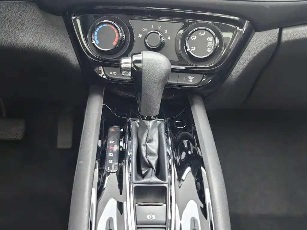 Honda Vezel — миниатюра 13