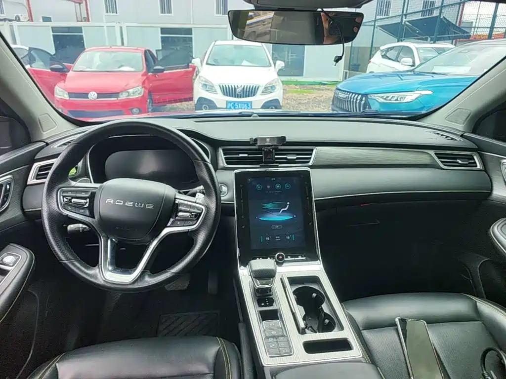 Roewe RX5 New Energy — миниатюра 10
