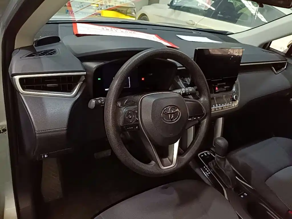 Toyota Frontlander — миниатюра 11