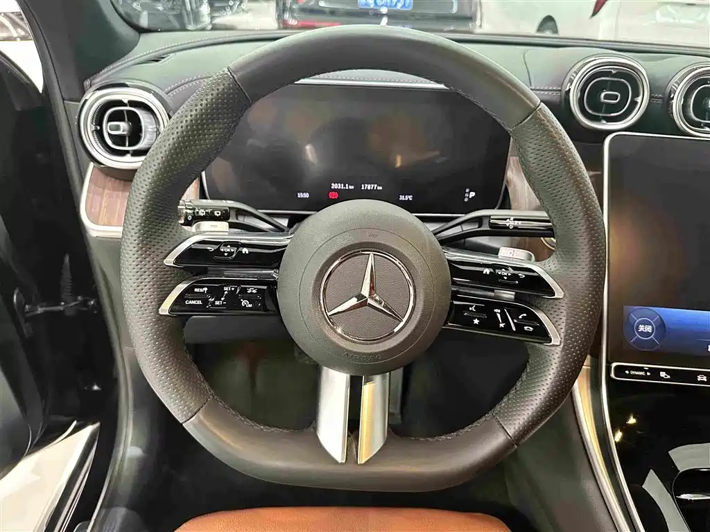 Mercedes-Benz GLC — миниатюра 6