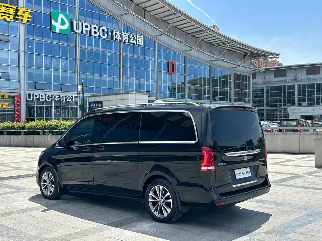 Mercedes-Benz V-Class — миниатюра 4