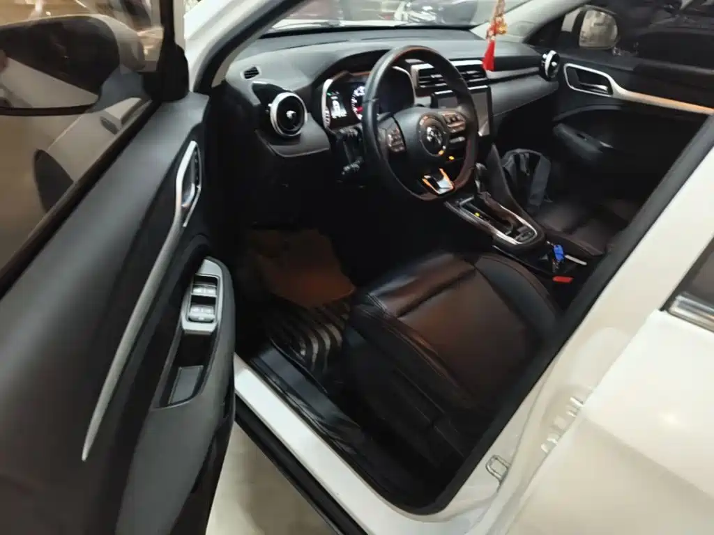 MG ZS — миниатюра 16