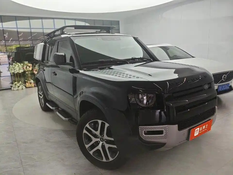 Land Rover Defender — миниатюра 2