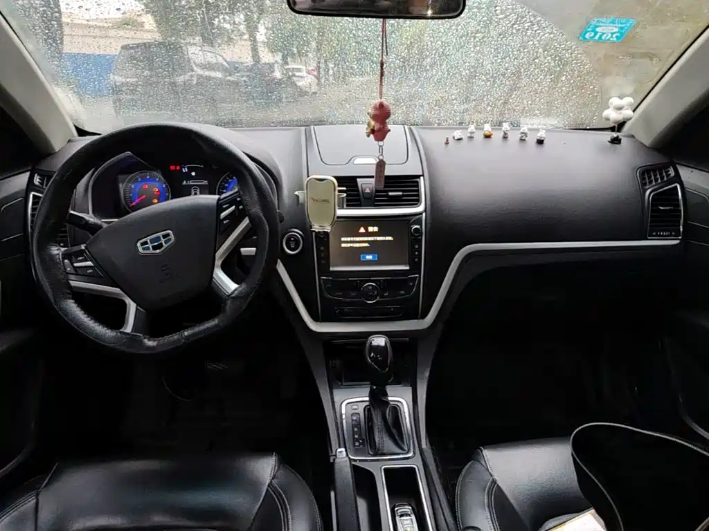 Geely Emgrand — миниатюра 14