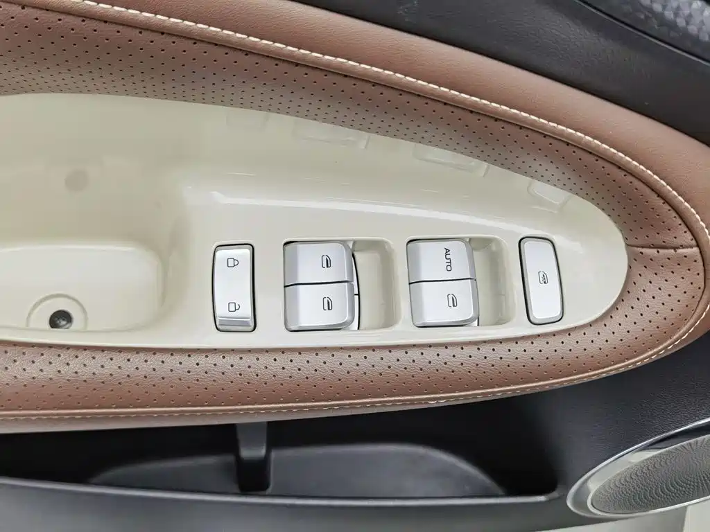 Wuling Bingo — миниатюра 9