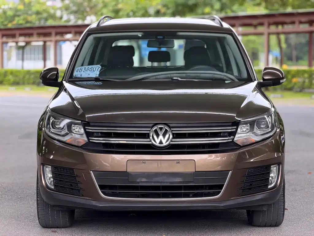 Volkswagen Tiguan — миниатюра 2