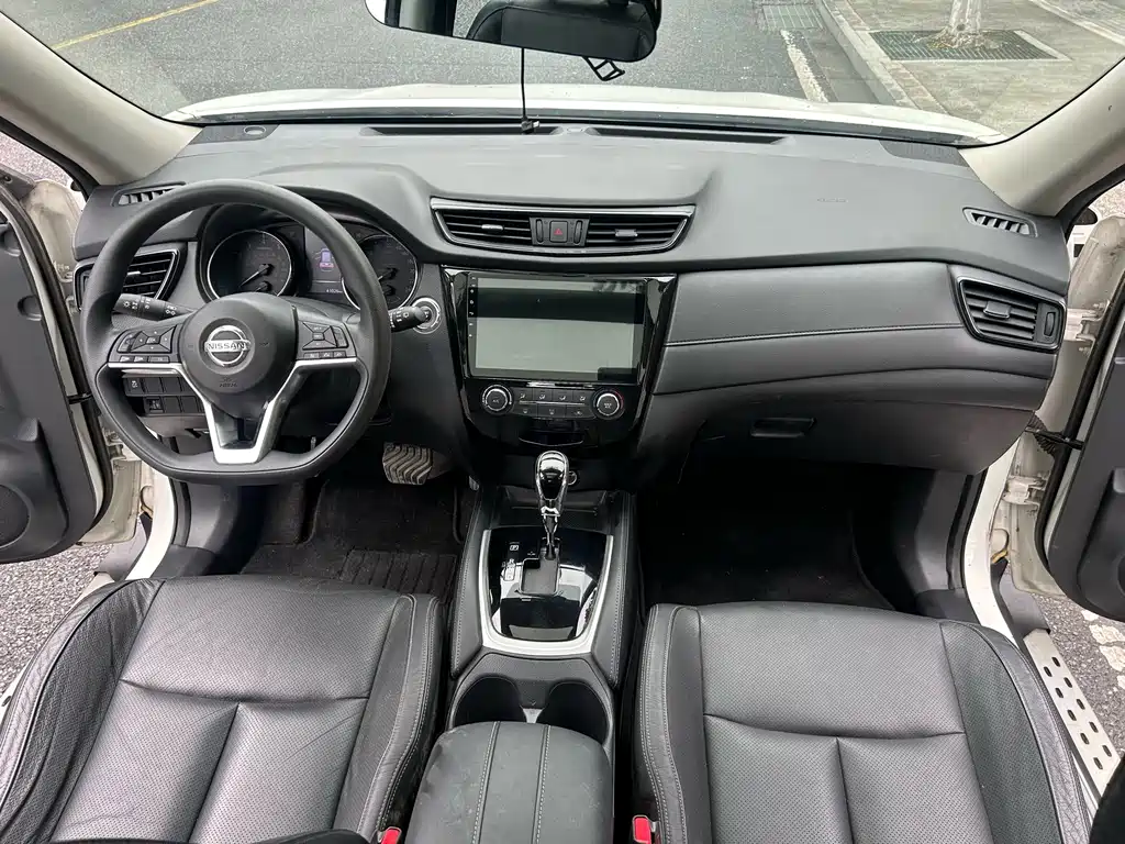 Nissan X-Trail — миниатюра 15