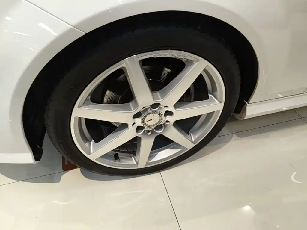 Mercedes-Benz C-Class (Import) — миниатюра 23
