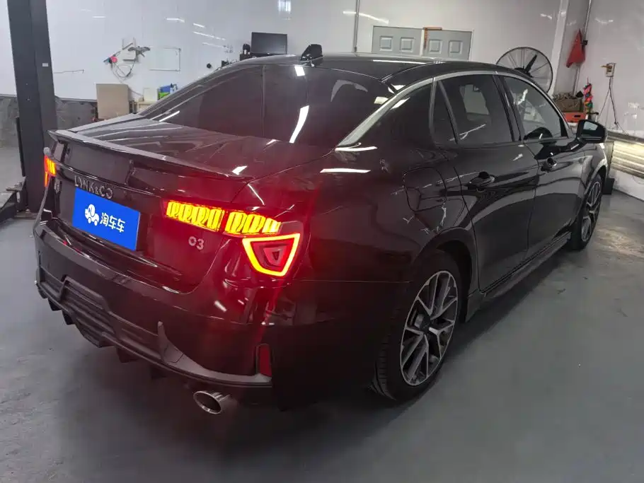 Lynk & Co 03 — миниатюра 3