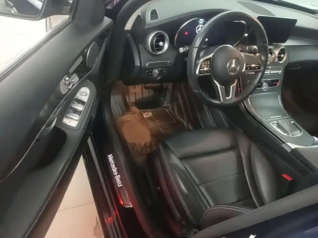 Mercedes-Benz C-Class (Import) — миниатюра 16