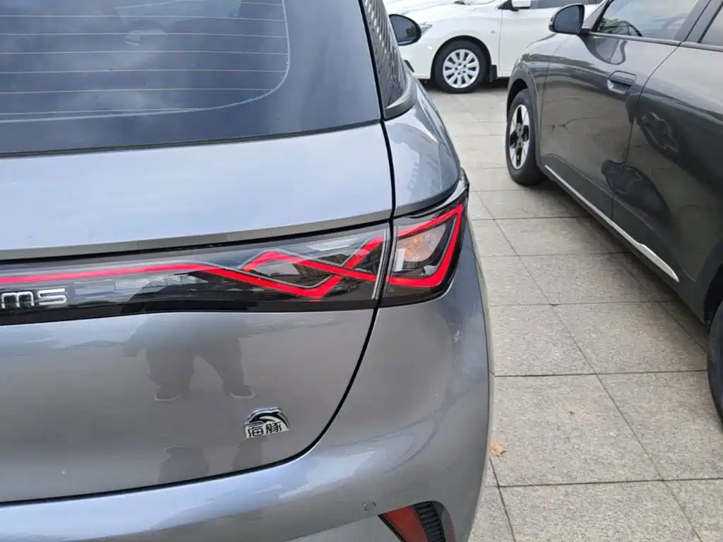 BYD Dolphin — миниатюра 8