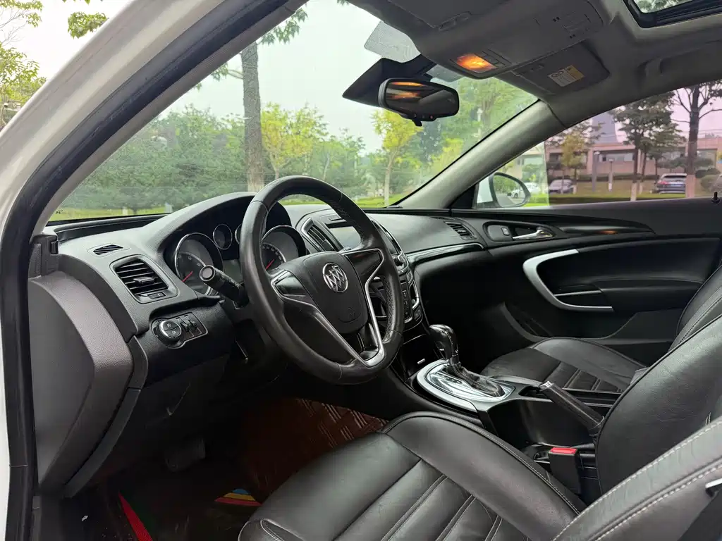 Buick Regal — миниатюра 7