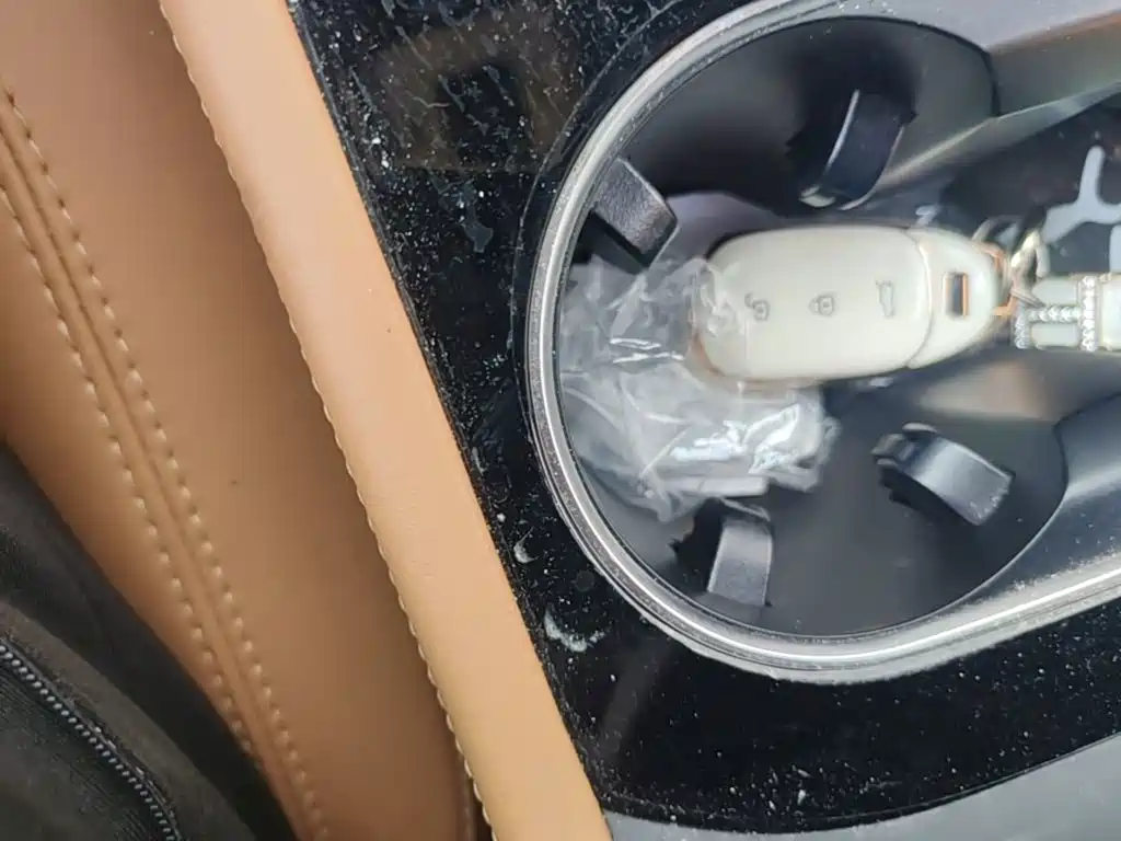 Li Auto Li ONE — миниатюра 13